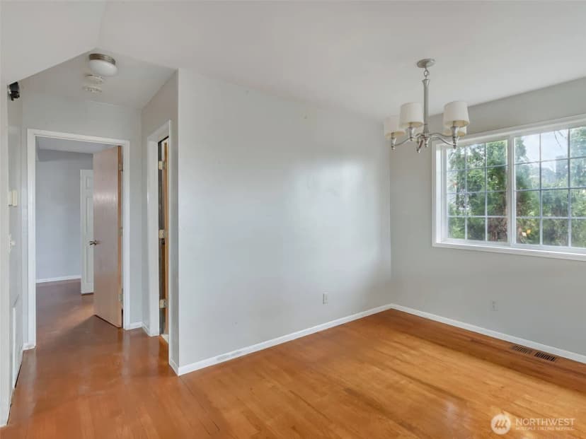 Property photo for 397 Juniper Street, Kalama photo 17