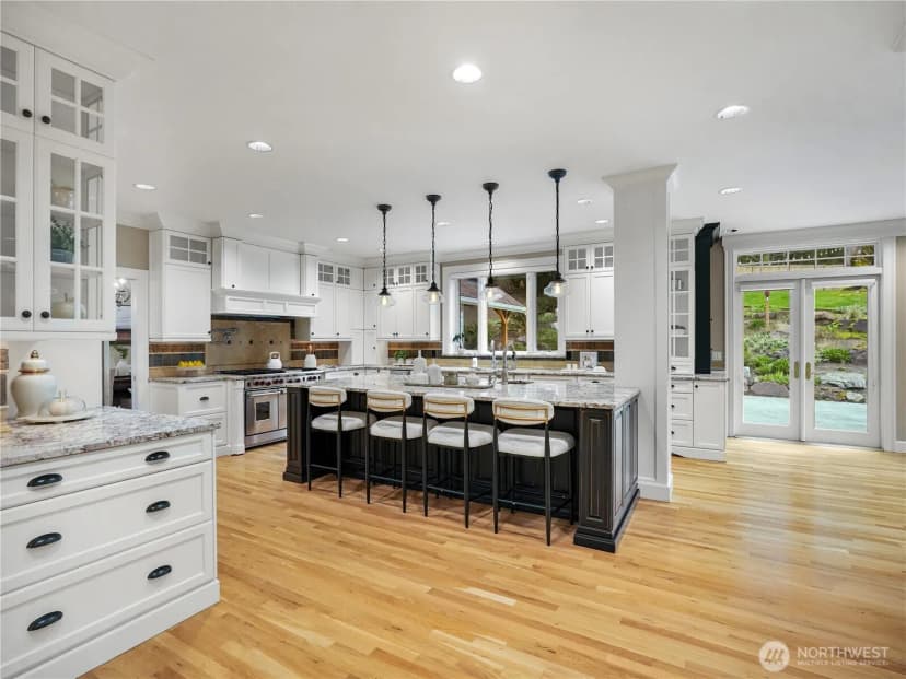 Property photo for 6158 162nd Place Se, Bellevue photo 14