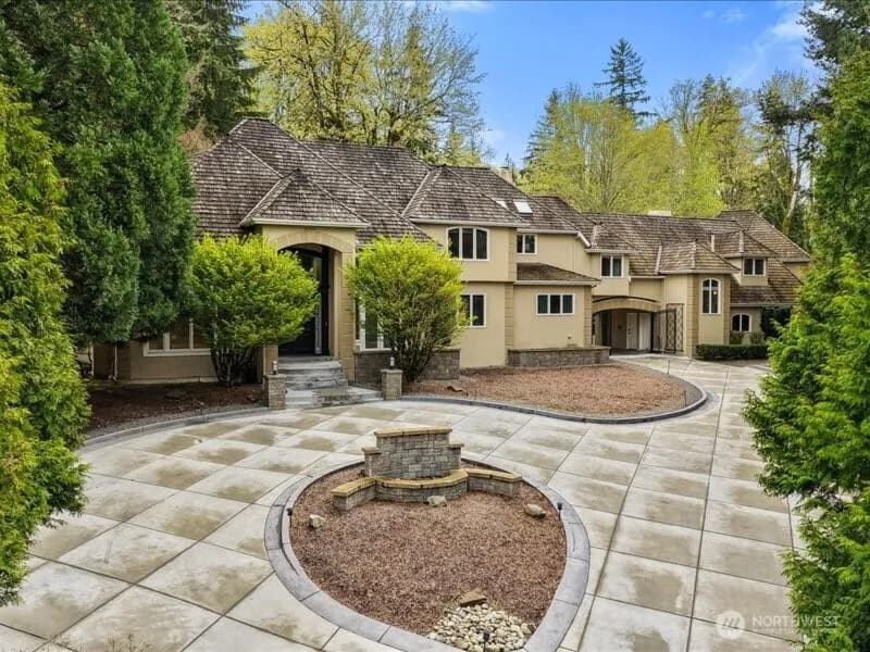 Property photo for 6158 162nd Place Se, Bellevue photo 39