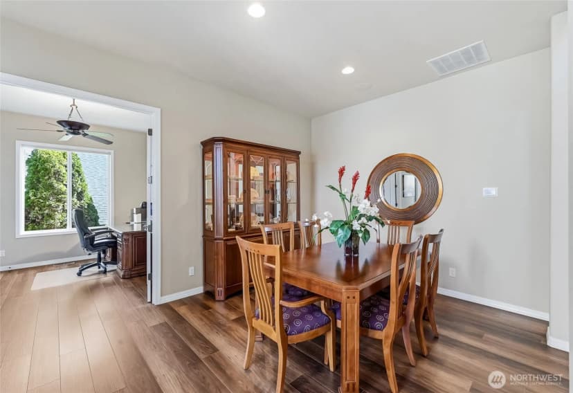 Property photo for 23249 Ne 126th Street, Redmond photo 16