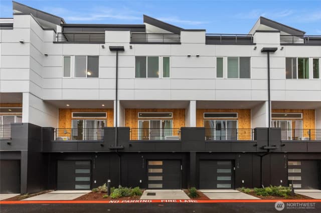 Property photo for 1152 129th Court Ne, Bellevue