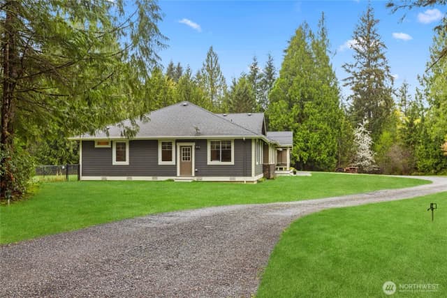 Property photo for 2923 165th Drive Se, Snohomish photo 3