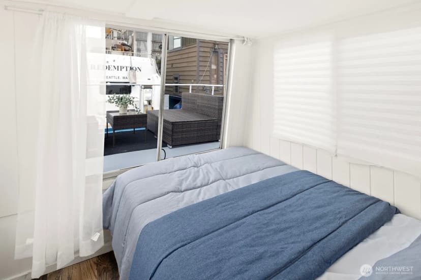 Property photo for 1818 Westlake Avenue N #d22, Seattle photo 15