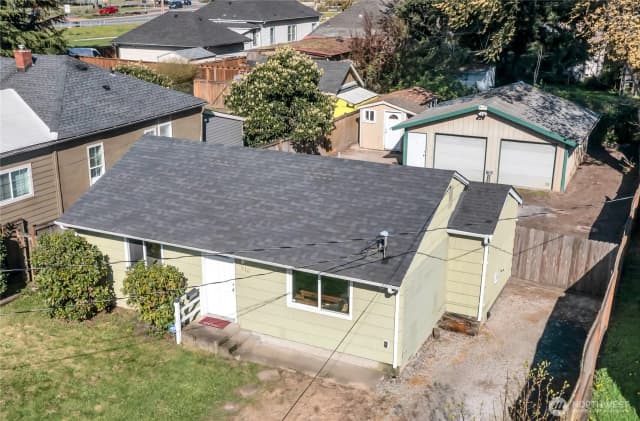 Property photo for 516 6th Ave S, Kent