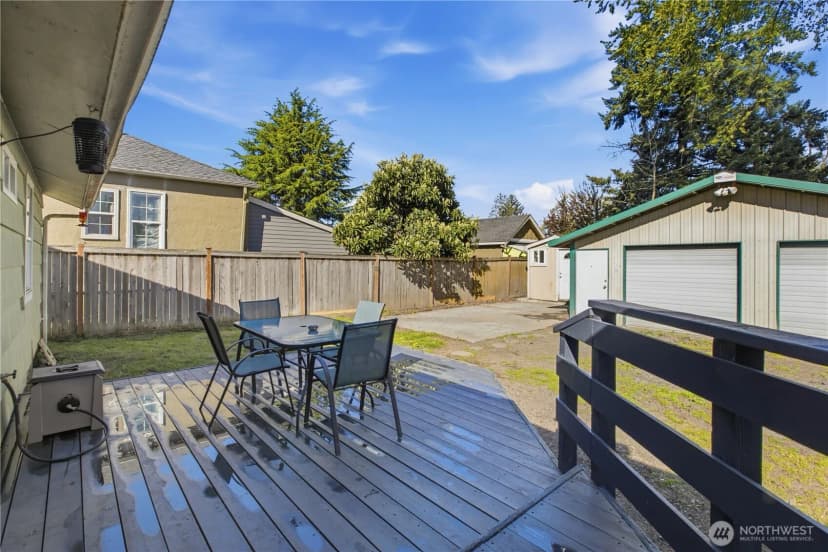 Property photo for 516 6th Ave S, Kent photo 18