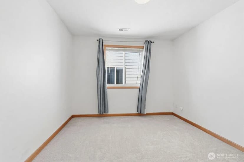 Property photo for 2025 Sw 6th Avenue, Camas photo 25