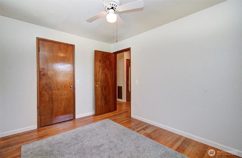 Property photo for 964 G Street, Washougal photo 16