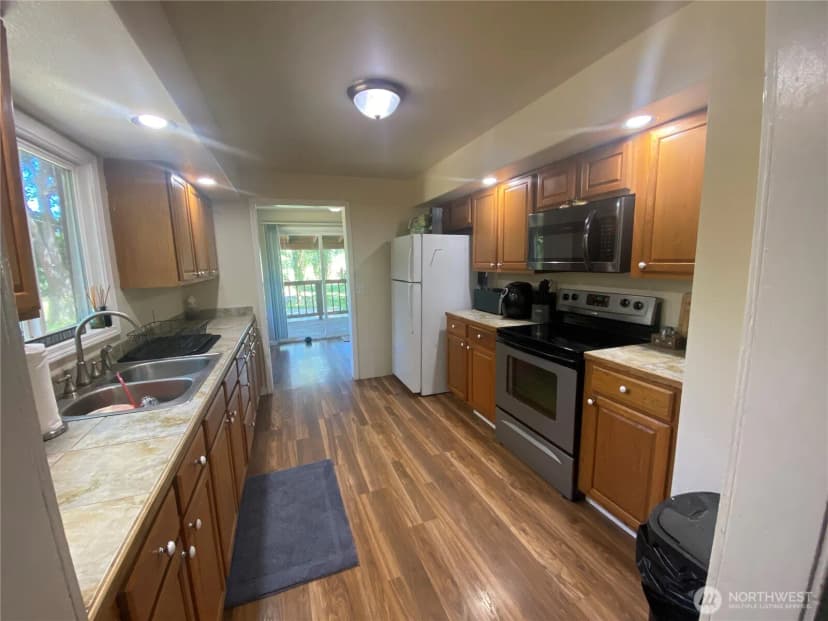 Property photo for 4621 Bethel Road Se, Port Orchard photo 6