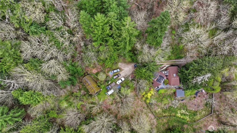 Property photo for 27011 Se 74th Street, Issaquah photo 5