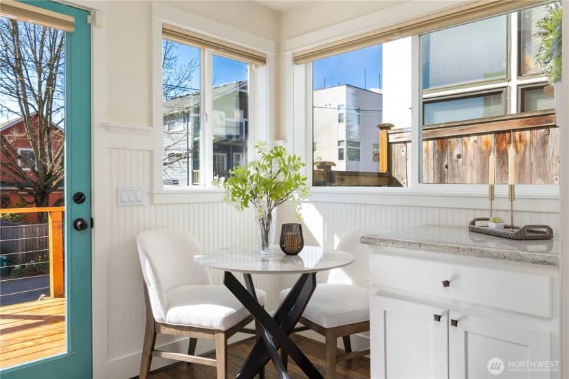 Property photo for 1123 24th Avenue S, Seattle photo 12