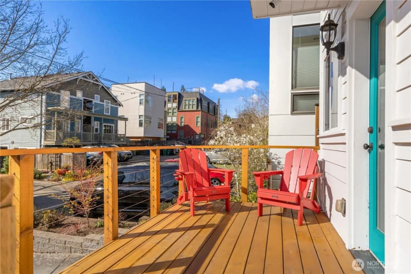 Property photo for 1123 24th Avenue S, Seattle photo 20