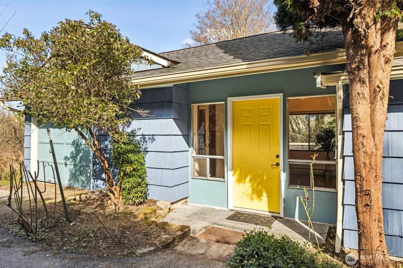 Property photo for 1236 Frederick Lane Ne, Olympia