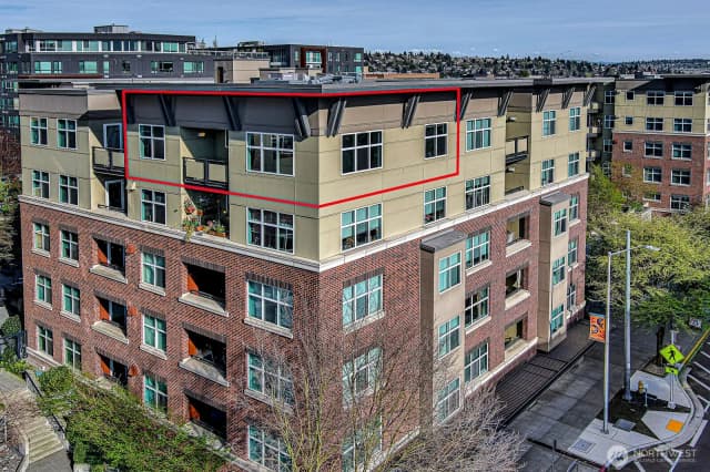Property photo for 5440 Leary Avenue Nw #625, Seattle photo 2