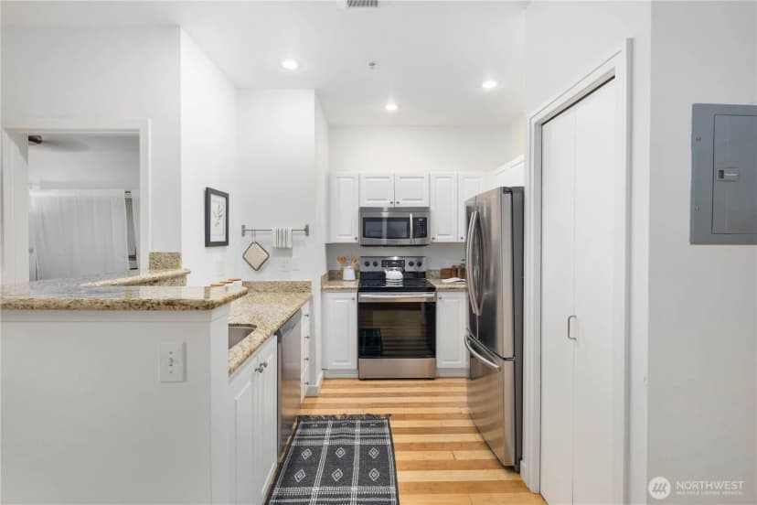 Property photo for 2415 2nd Avenue #349, Seattle photo 11