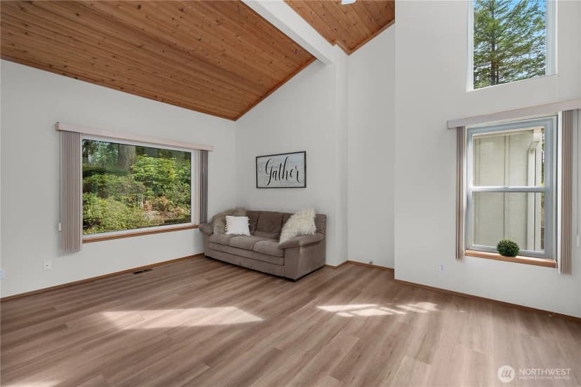 Property photo for 140 E Saint Andrews Drive, Shelton photo 6