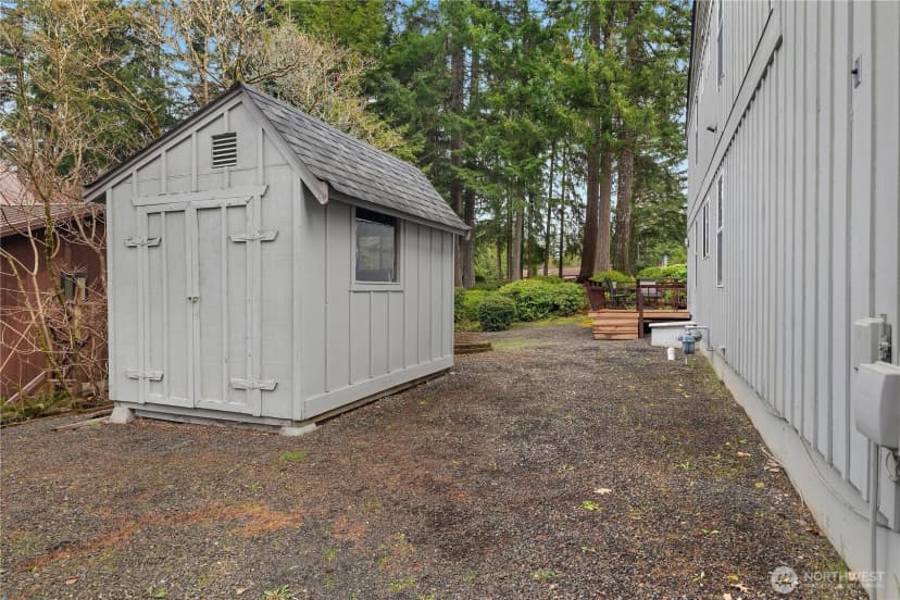 Property photo for 140 E Saint Andrews Drive, Shelton photo 28