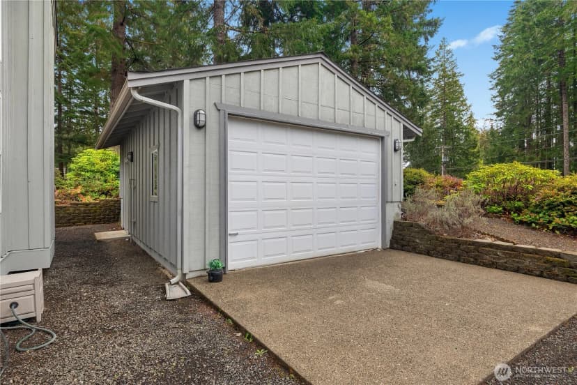 Property photo for 140 E Saint Andrews Drive, Shelton photo 26