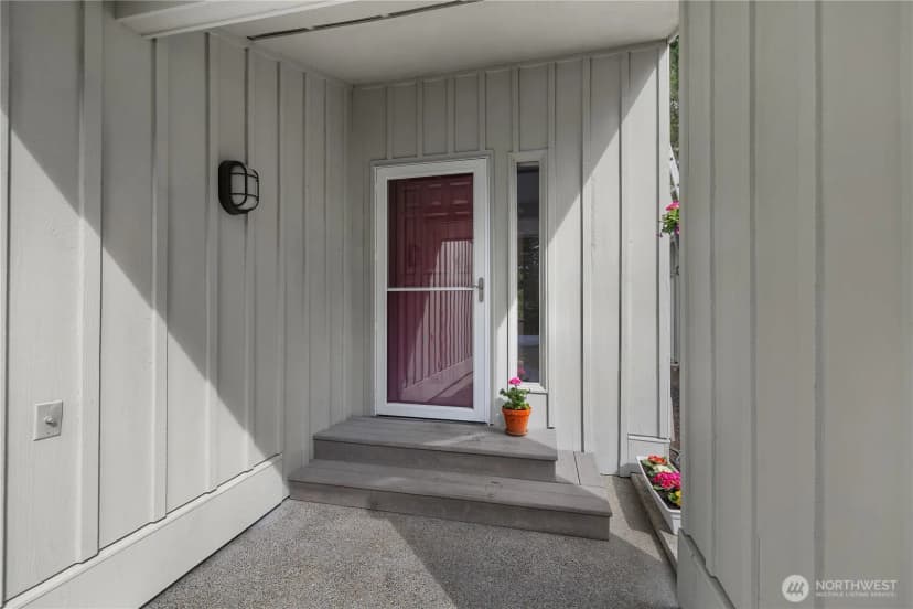 Property photo for 140 E Saint Andrews Drive, Shelton photo 4