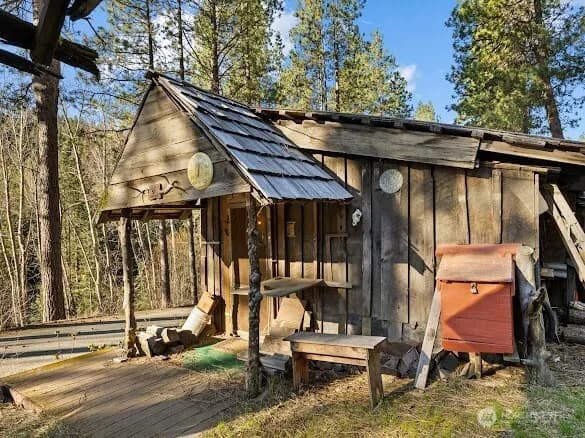 Property photo for 3081 Liberty Road, Cle Elum photo 4
