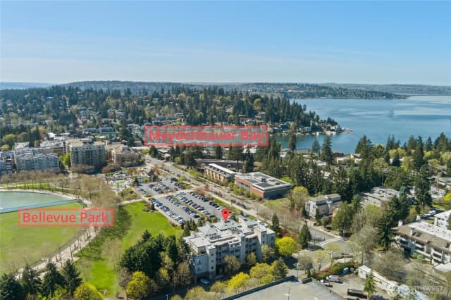 Property photo for 10015 Ne 4th Street #3002, Bellevue photo 4