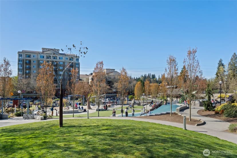Property photo for 10015 Ne 4th Street #3002, Bellevue photo 34