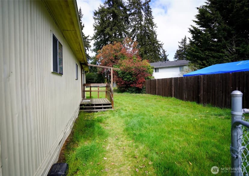 Property photo for 14408 Portland Avenue Sw, Lakewood photo 11