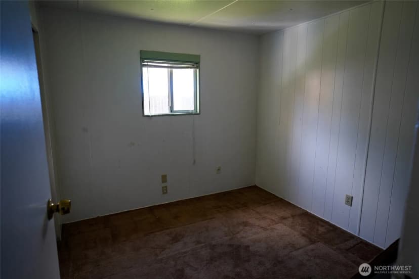 Property photo for 14408 Portland Avenue Sw, Lakewood photo 10