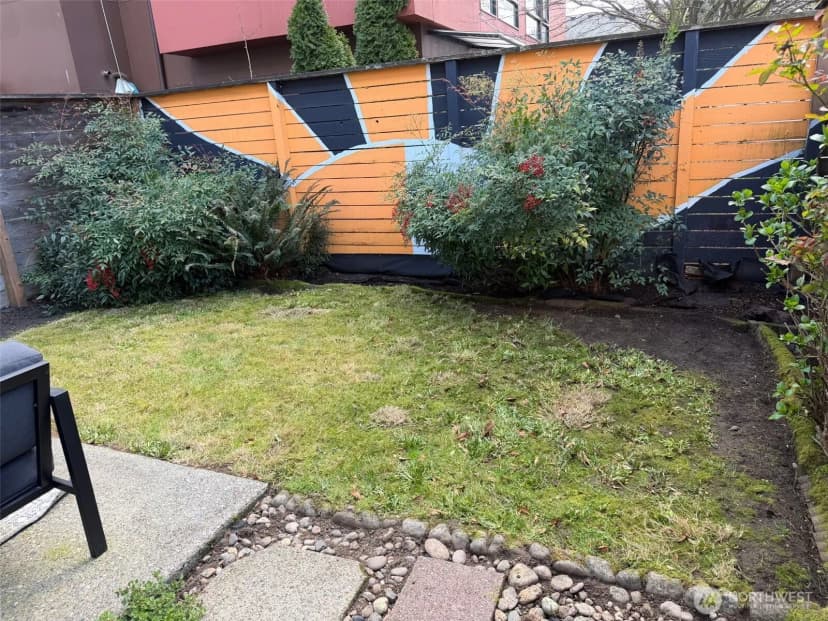 Property photo for 1915 E Spruce Street #b, Seattle photo 23