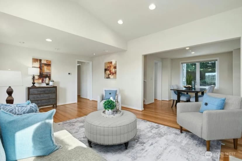 Property photo for 5720 59th Avenue Ne, Seattle photo 5
