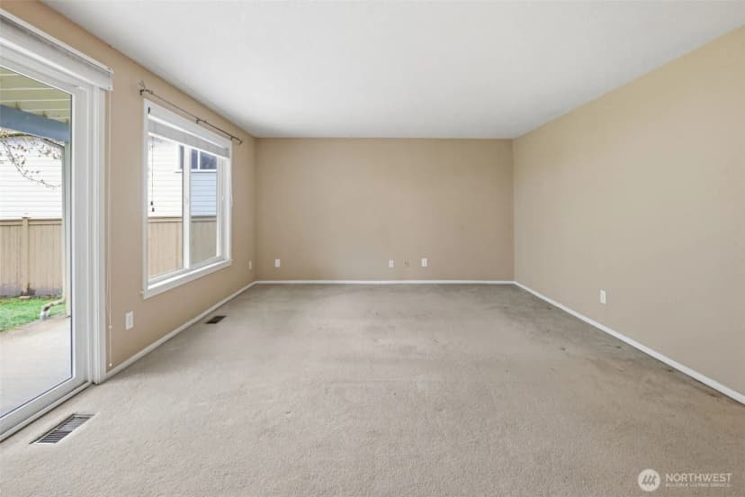 Property photo for 11901 93rd Avenue Ne #b-108, Kirkland photo 16