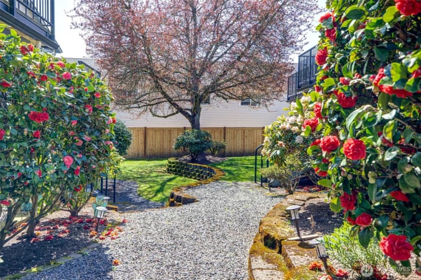 Property photo for 11901 93rd Avenue Ne #b-108, Kirkland photo 36