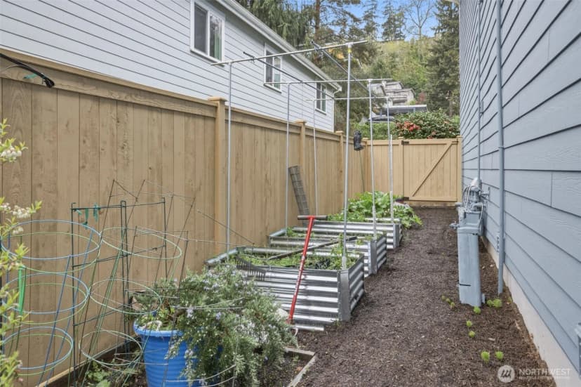 Property photo for 11901 93rd Avenue Ne #b-108, Kirkland photo 33