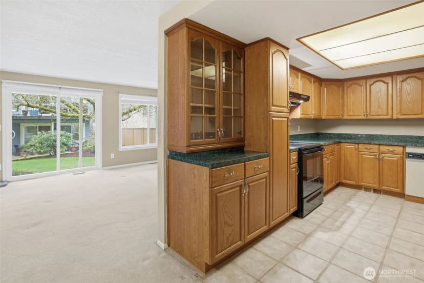 Property photo for 11901 93rd Avenue Ne #b-108, Kirkland photo 22