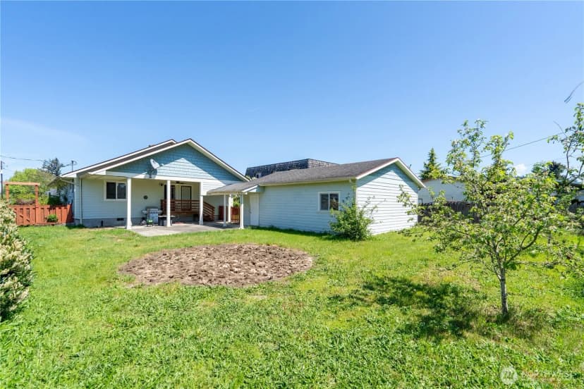 Property photo for 928 W Cherry Street, Centralia photo 31