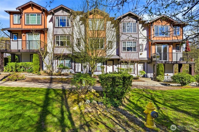 Property photo for 10175 156th Court Ne #105, Redmond photo 30