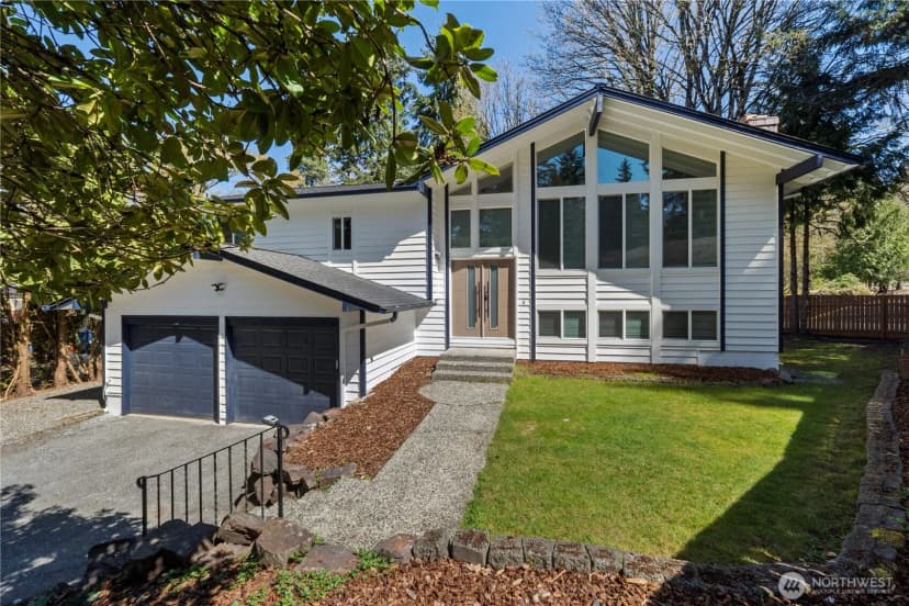 Property photo for 10518 165th Place Ne, Redmond
