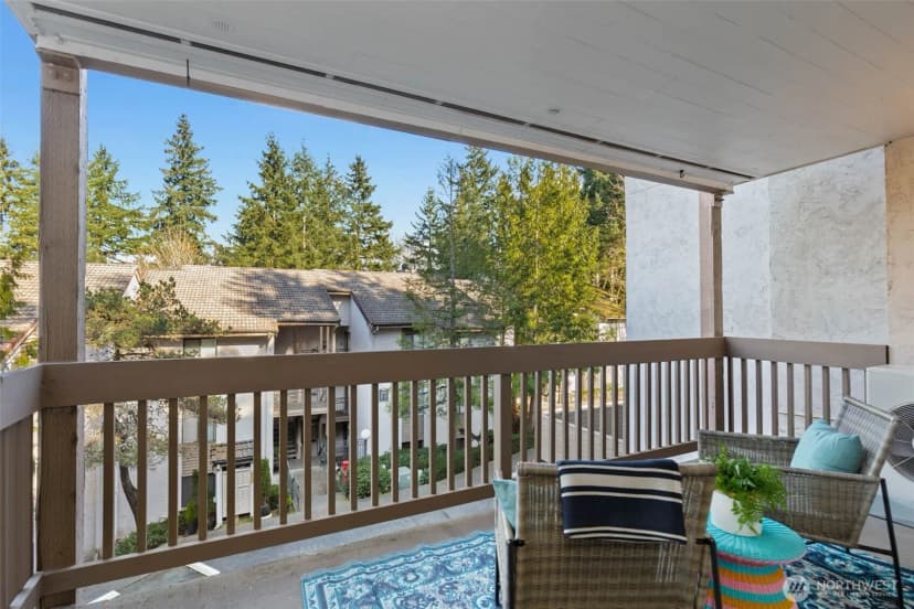 Property photo for 10419 Ne 32nd Place #e204, Bellevue photo 20