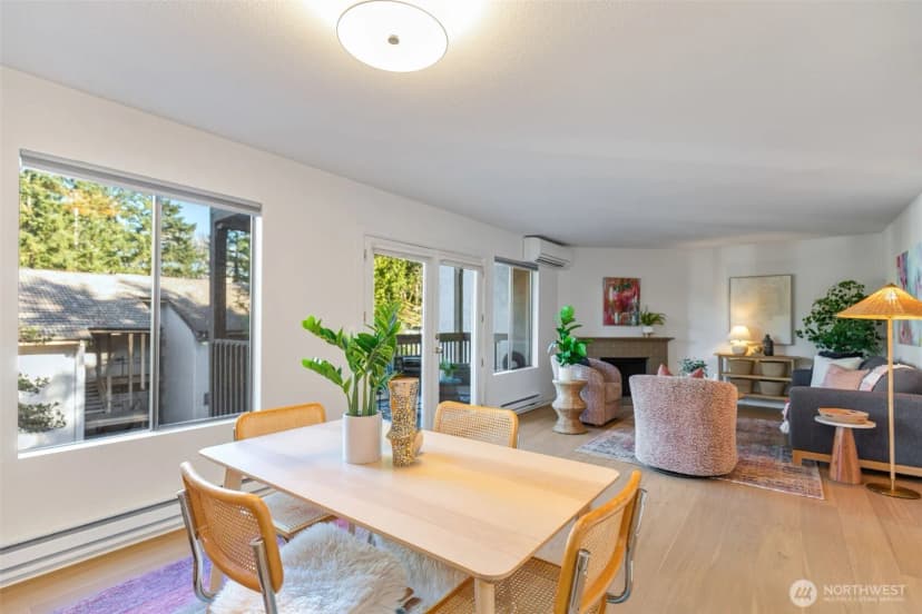Property photo for 10419 Ne 32nd Place #e204, Bellevue photo 6