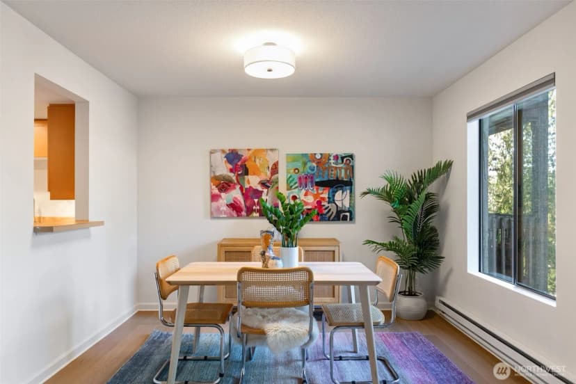 Property photo for 10419 Ne 32nd Place #e204, Bellevue photo 7