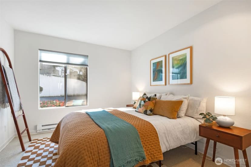 Property photo for 10419 Ne 32nd Place #e204, Bellevue photo 12