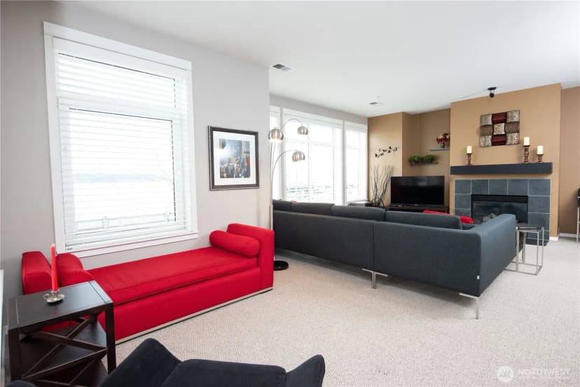 Property photo for 1950 Alaskan Way #227, Seattle photo 7