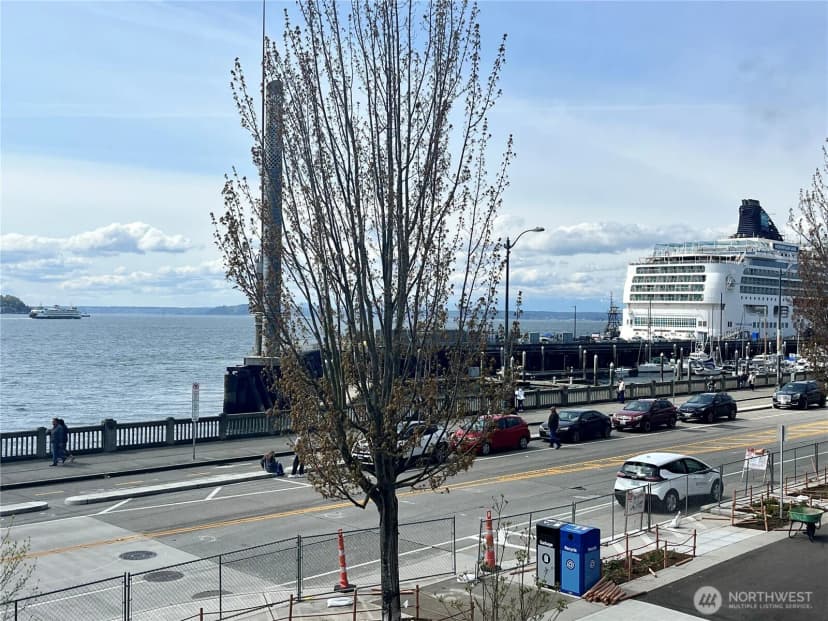 Property photo for 1950 Alaskan Way #227, Seattle photo 34