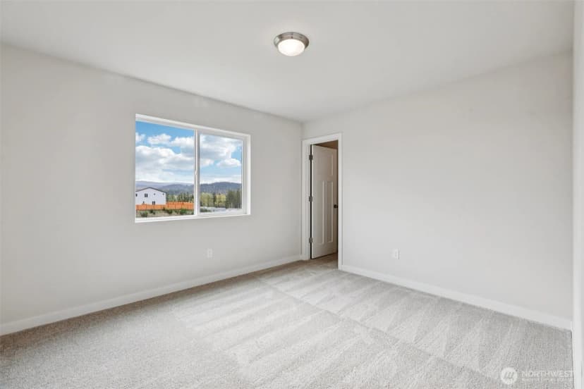 Property photo for 18351 134th Avenue E, Puyallup photo 23