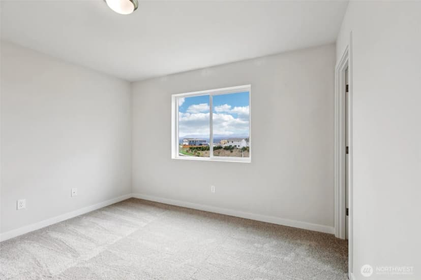 Property photo for 18351 134th Avenue E, Puyallup photo 24