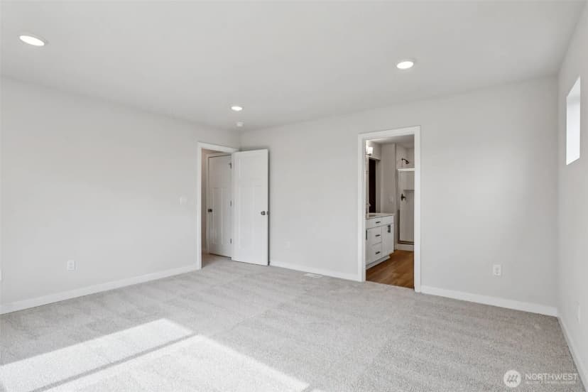 Property photo for 18351 134th Avenue E, Puyallup photo 17
