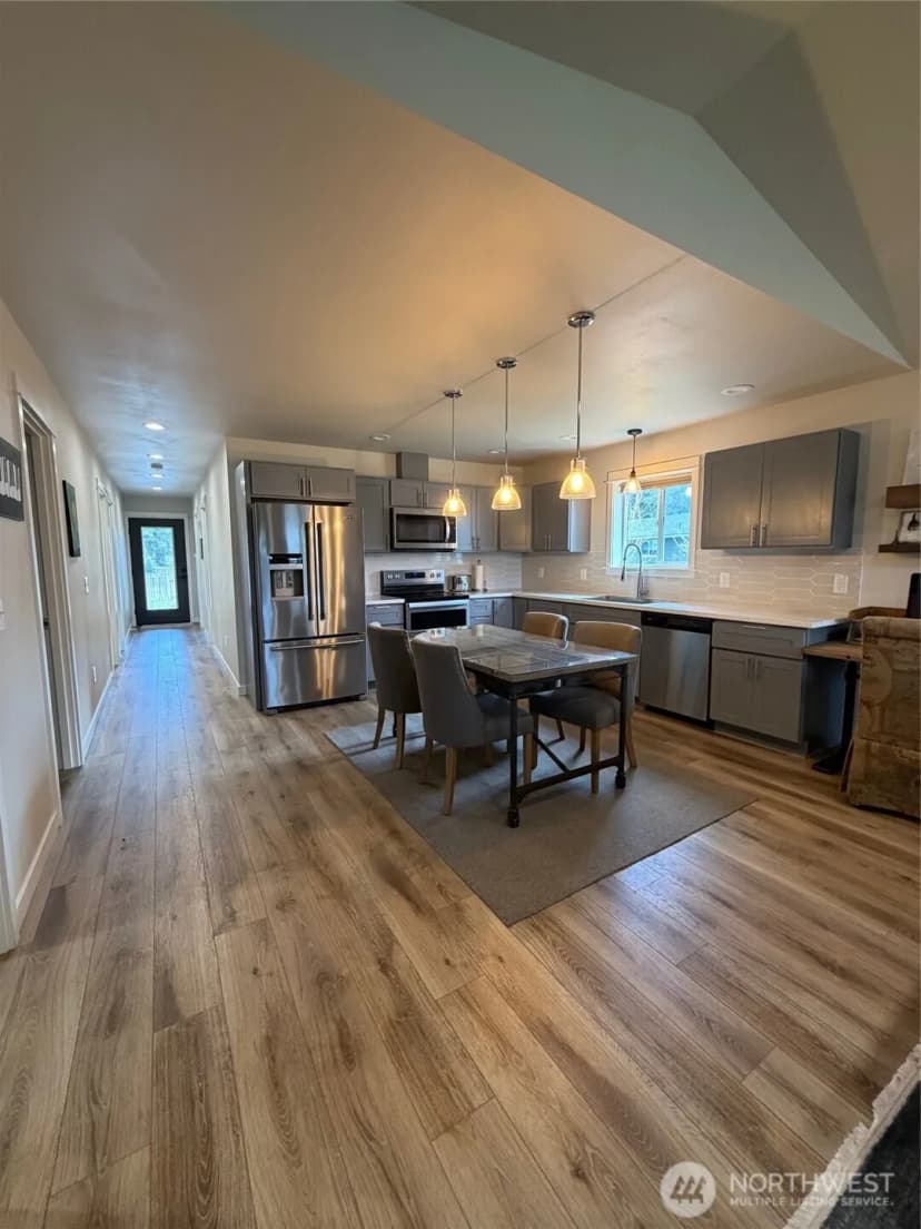 Property photo for 997 King John's Way, Forks photo 4