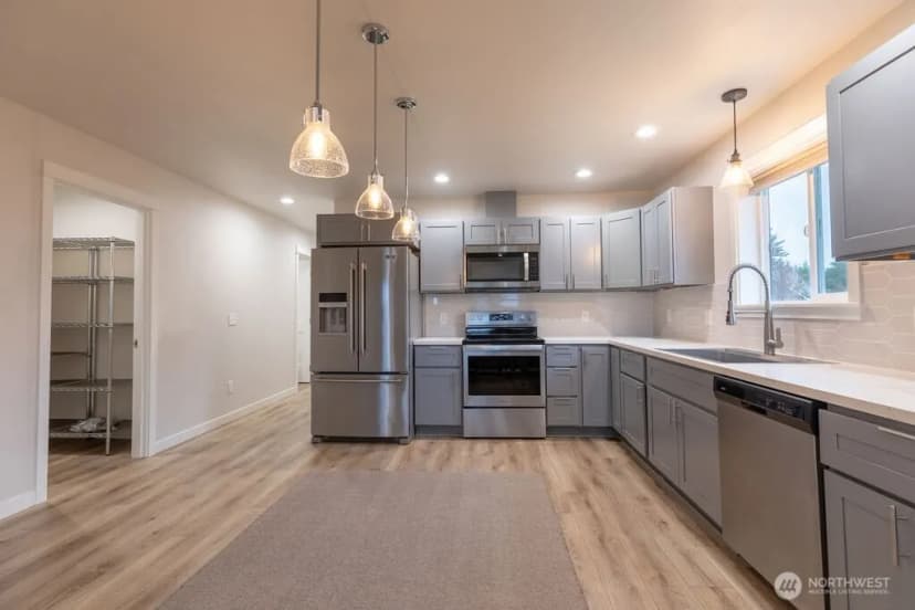 Property photo for 997 King John's Way, Forks photo 19