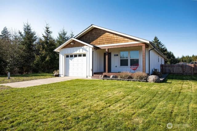 Property photo for 997 King John's Way, Forks