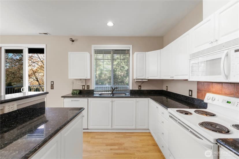 Property photo for 23321 60th Place S ##7-1, Kent photo 15