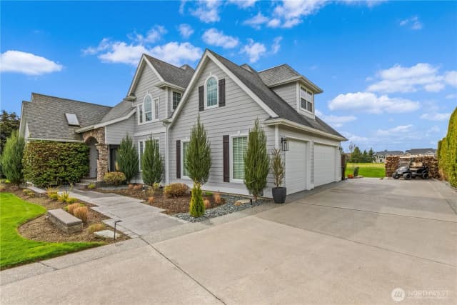 Property photo for 449 Island Green Way, Lynden photo 2